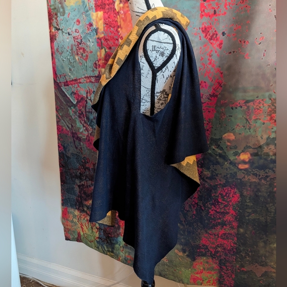 Issey Miyake Pleats Please Navy & Orange Geometric Print Shawl/Wrap/Scarf - Picture 3 of 11